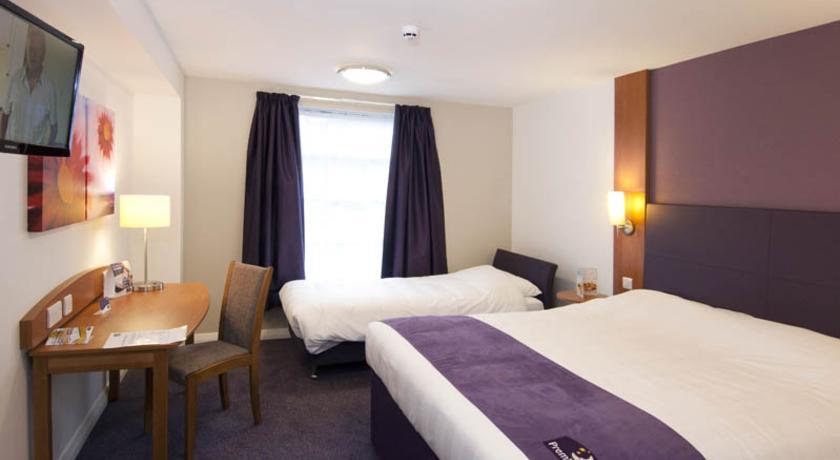 Premier Inn Chester Central - North 客房 照片