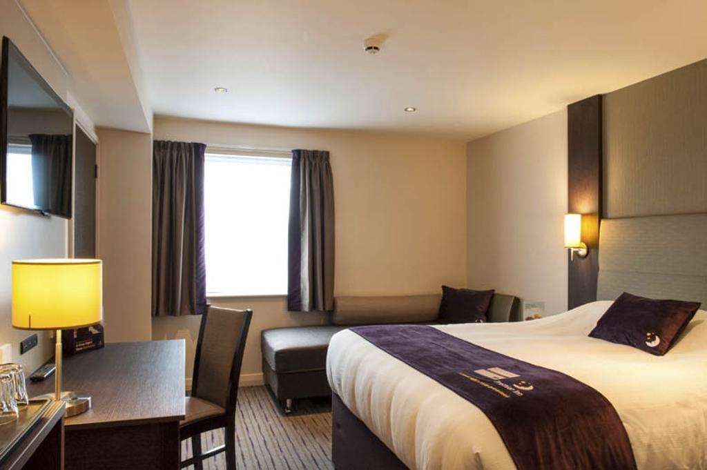 Premier Inn Chester Central - North 外观 照片