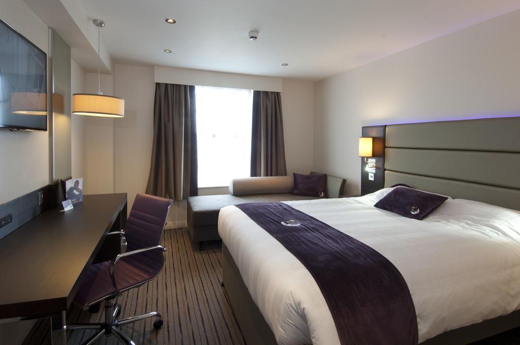 Premier Inn Chester Central - North 外观 照片