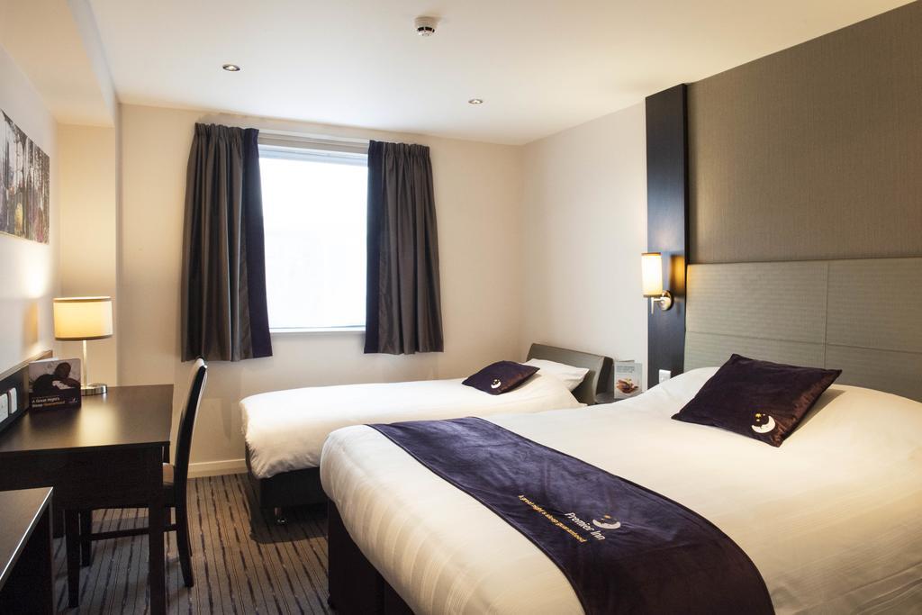 Premier Inn Chester Central - North 外观 照片